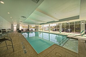 Indoor pool - Holiday Inn Westway Park by IHG (Houston)