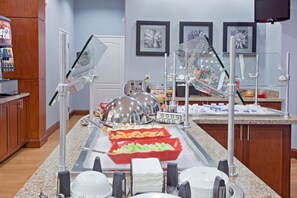 Free buffet breakfast  - Staybridge Suites Houston Stafford - Sugar Land by IHG (Stafford)