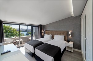 Deluxe City View Room