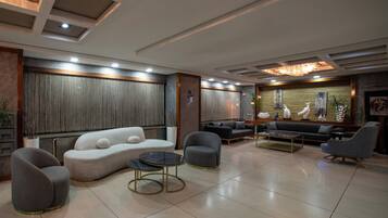 Lobby-Lounge