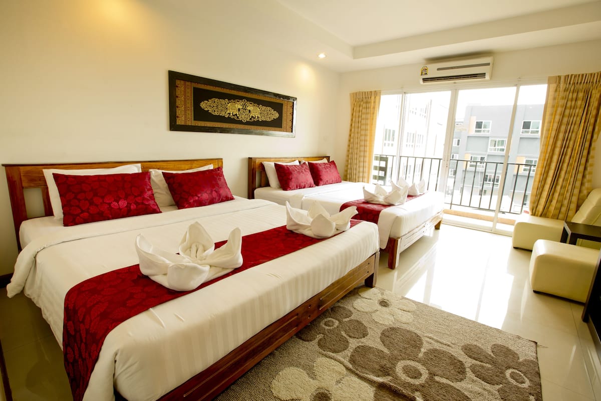 Deluxe Family | 1 bedroom, Egyptian cotton sheets, premium bedding, pillowtop beds