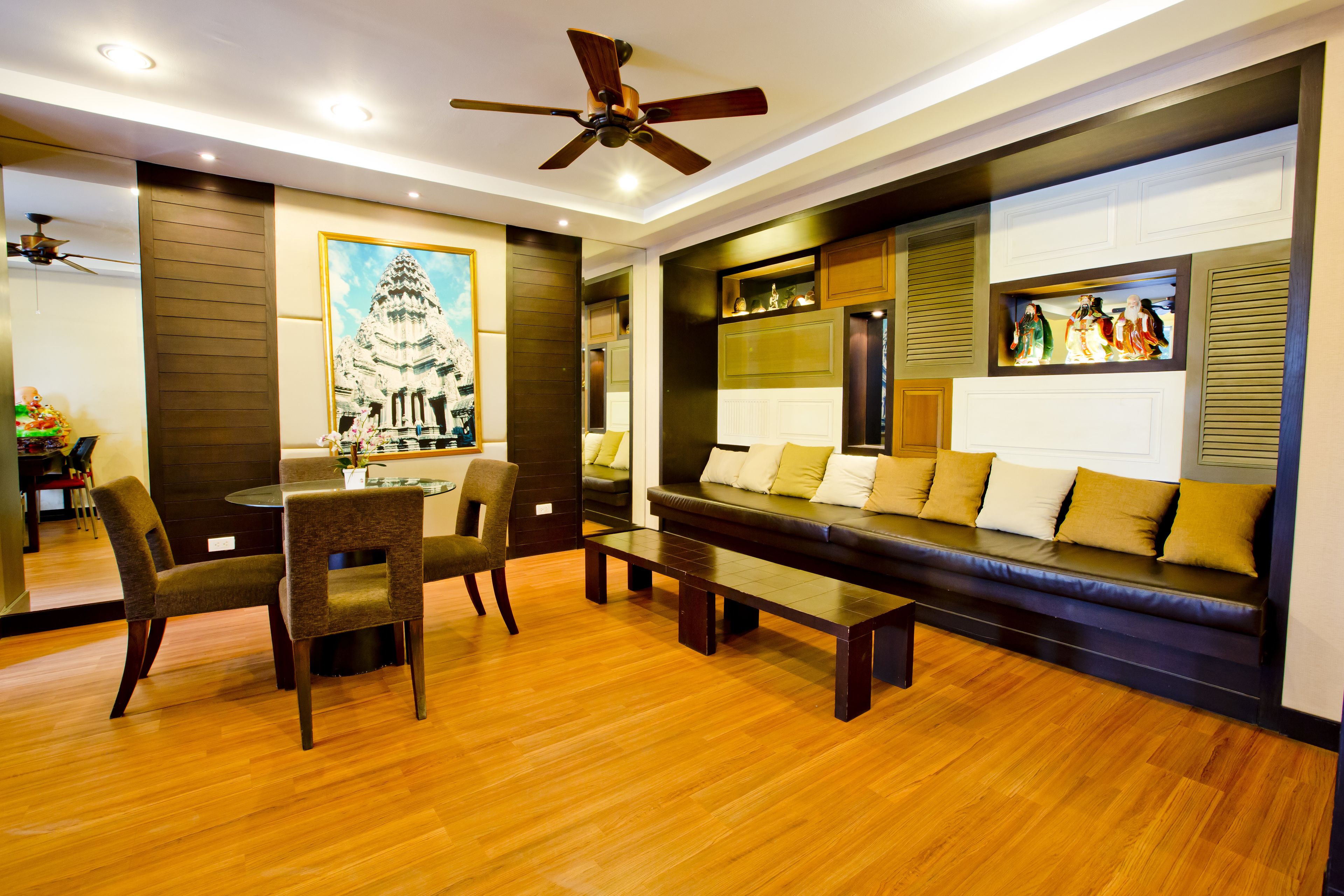 Photo - Sinsuvarn Airport Suite Hotel