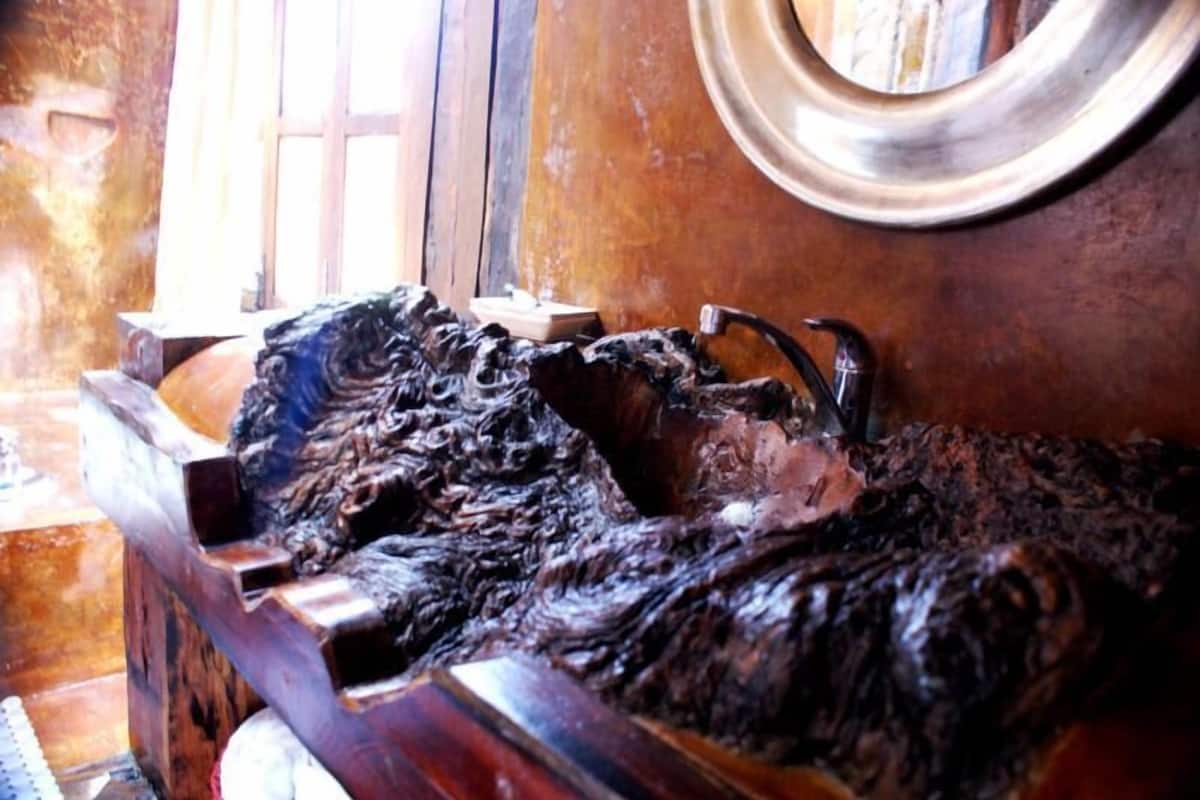 junior suite (love or imagine) | bathroom sink