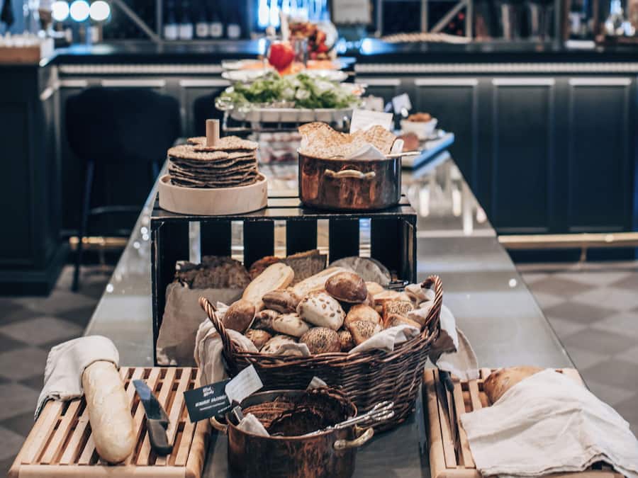 Gratis frukostbuffé varje dag