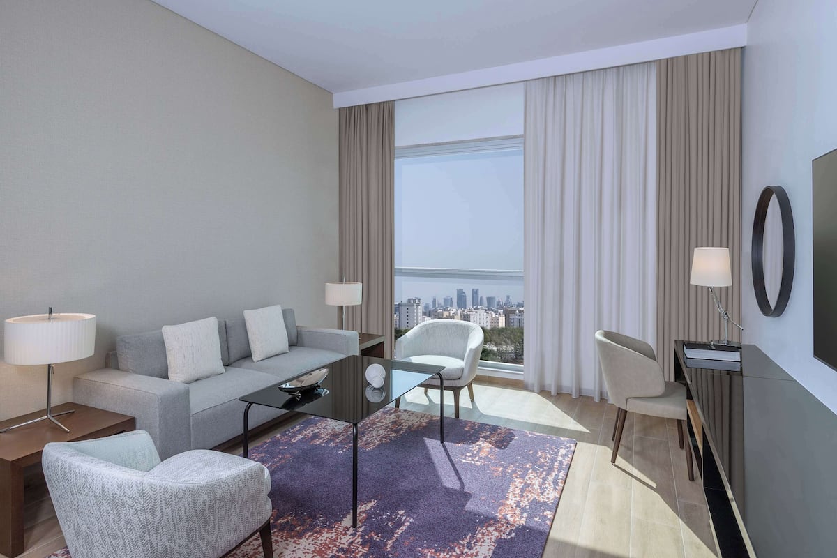 regency, suite | minibar, in-room safe, desk, laptop workspace