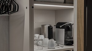 高級雙人房 | 高級寢具、羽絨被、迷你吧、客房內保險箱
