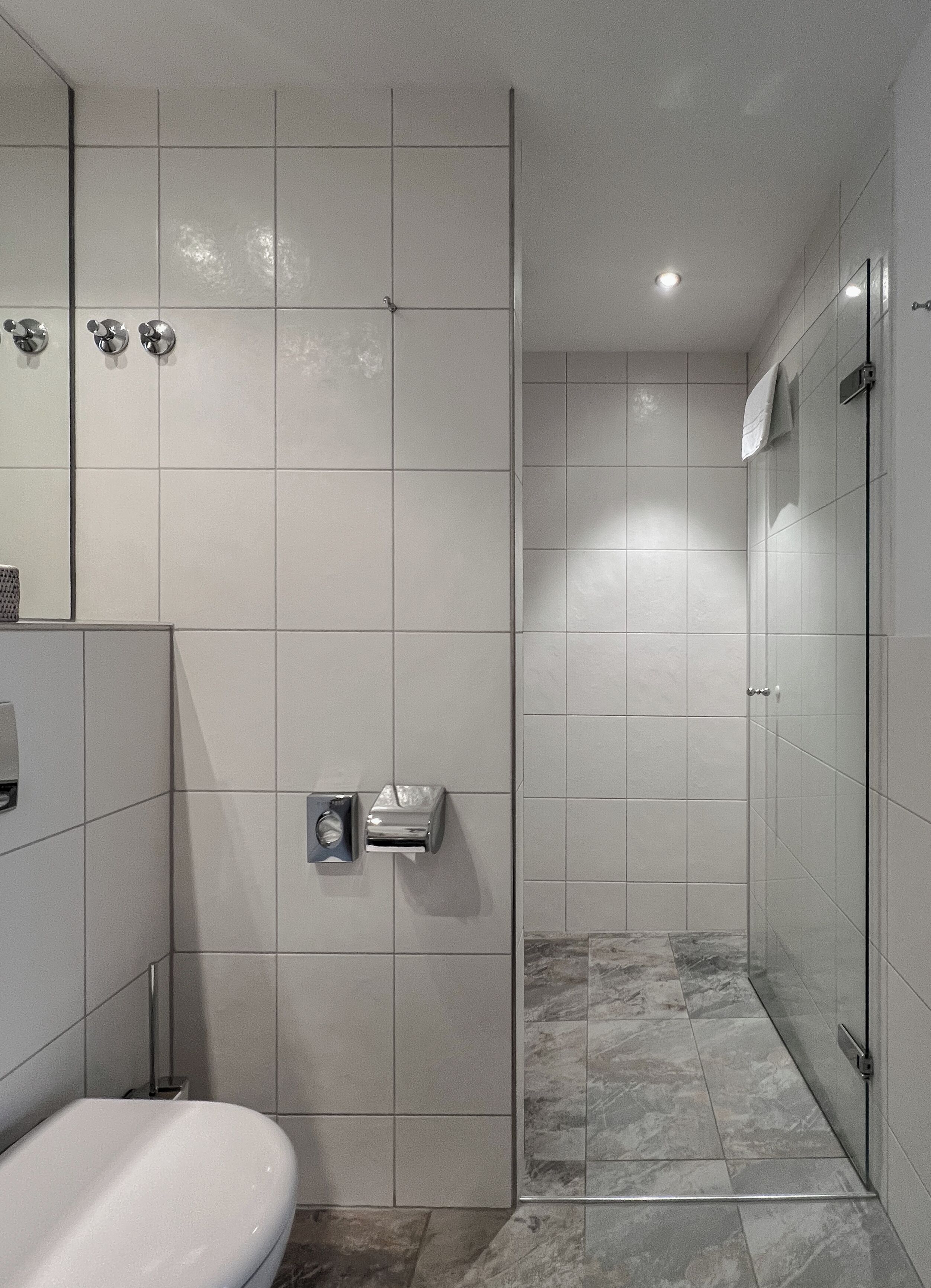 Photo - ADELANTE Boutique Hotel