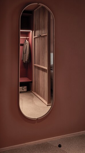Premium bedding, down duvets, minibar, in-room safe - ADELANTE Boutique Hotel (Berlin)