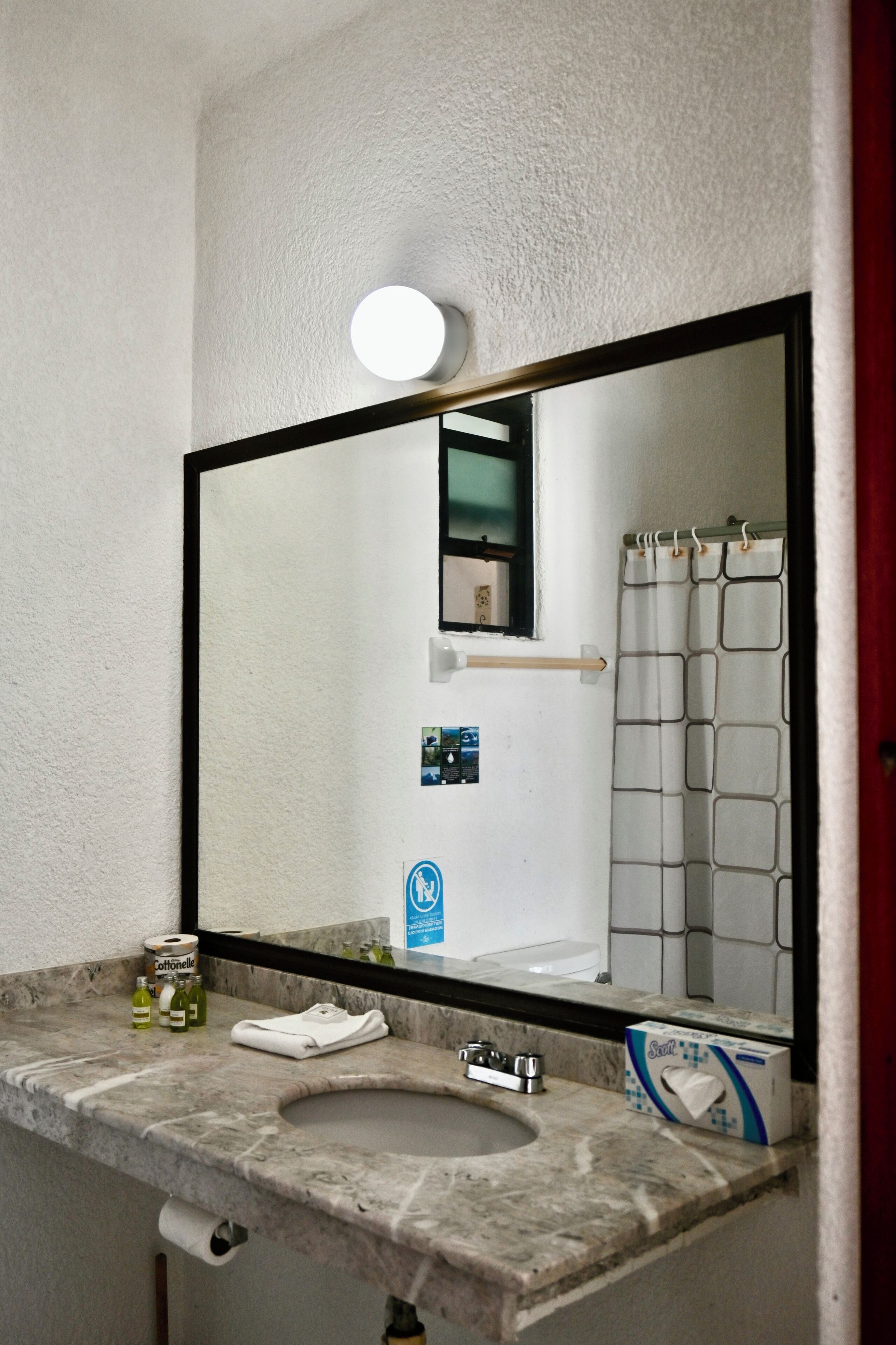 Photo - Pelicano Inn Playa del Carmen - Beachfront Hotel