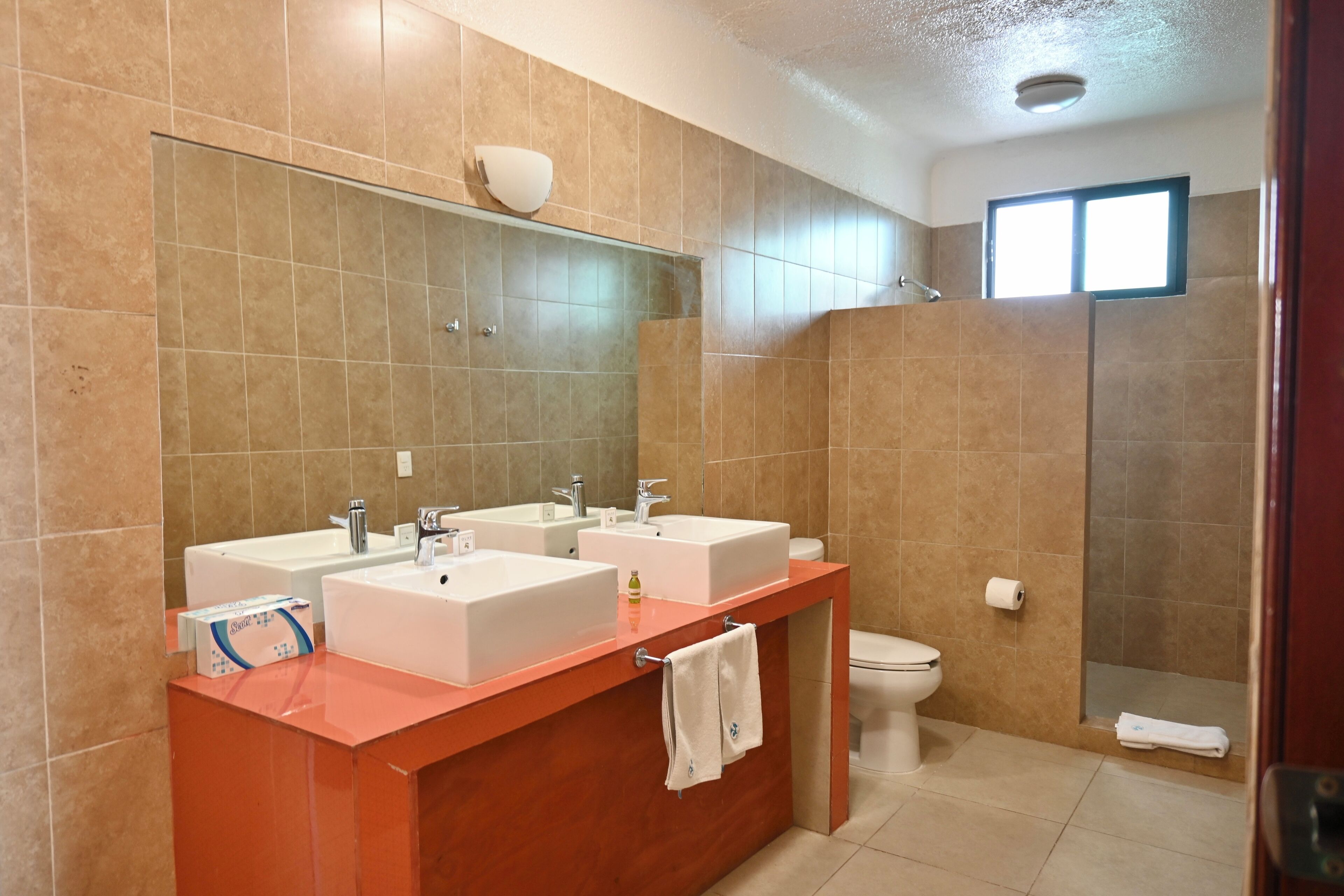 Photo - Pelicano Inn Playa del Carmen - Beachfront Hotel