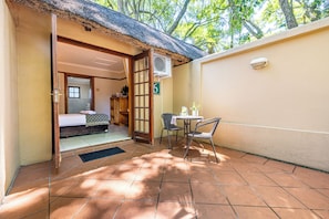 Garden Suite Double | Garden view