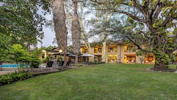 Family Room | Exterior