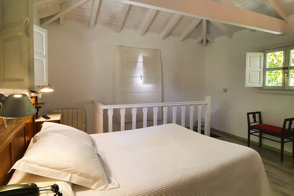 standard single room, 1 double bed | premium bedding, down duvets, in-room safe, individually decorated