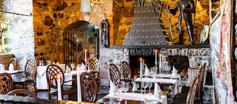 Hotel Burg Staufenberg