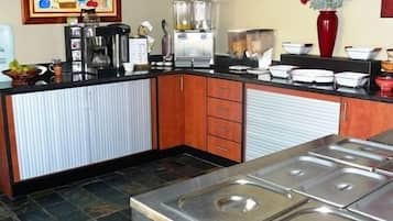 Desayuno buffet (ZAR 50 por persona)