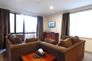 Suite Premium, 2 habitaciones, no fumadores, cocina | Zona de estar