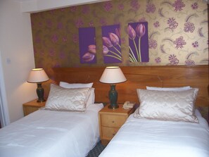 Zweibettzimmer