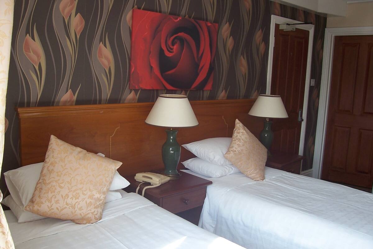 Premium bedding, pillow-top beds, iron/ironing board, cots/infant beds