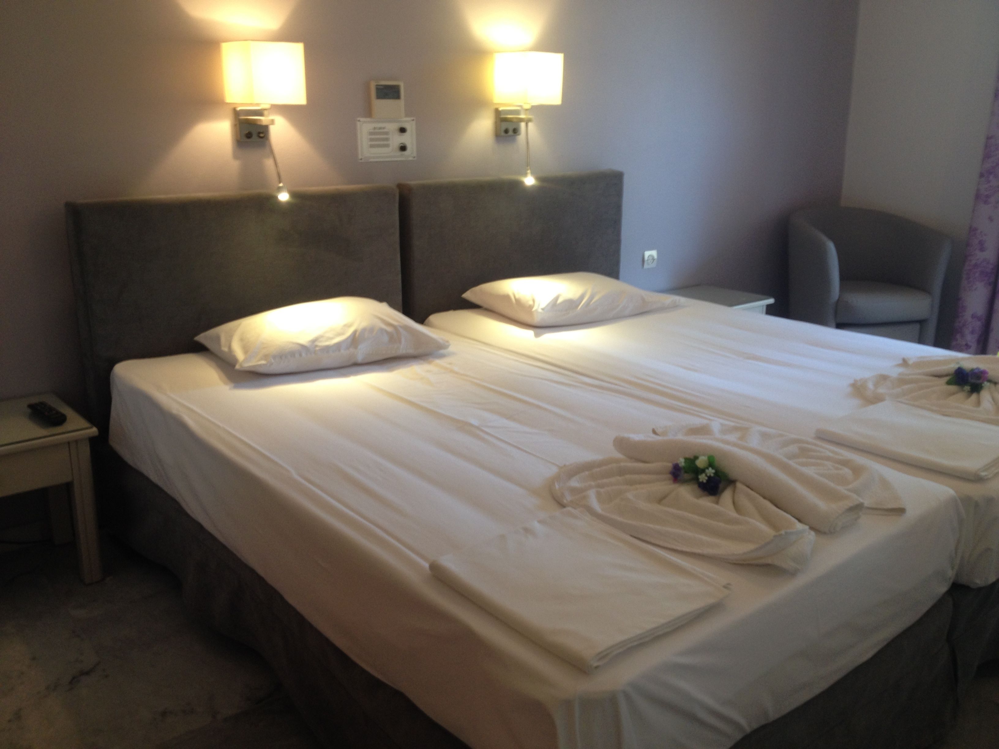 classic room | in-room safe, blackout curtains, soundproofing, free wifi