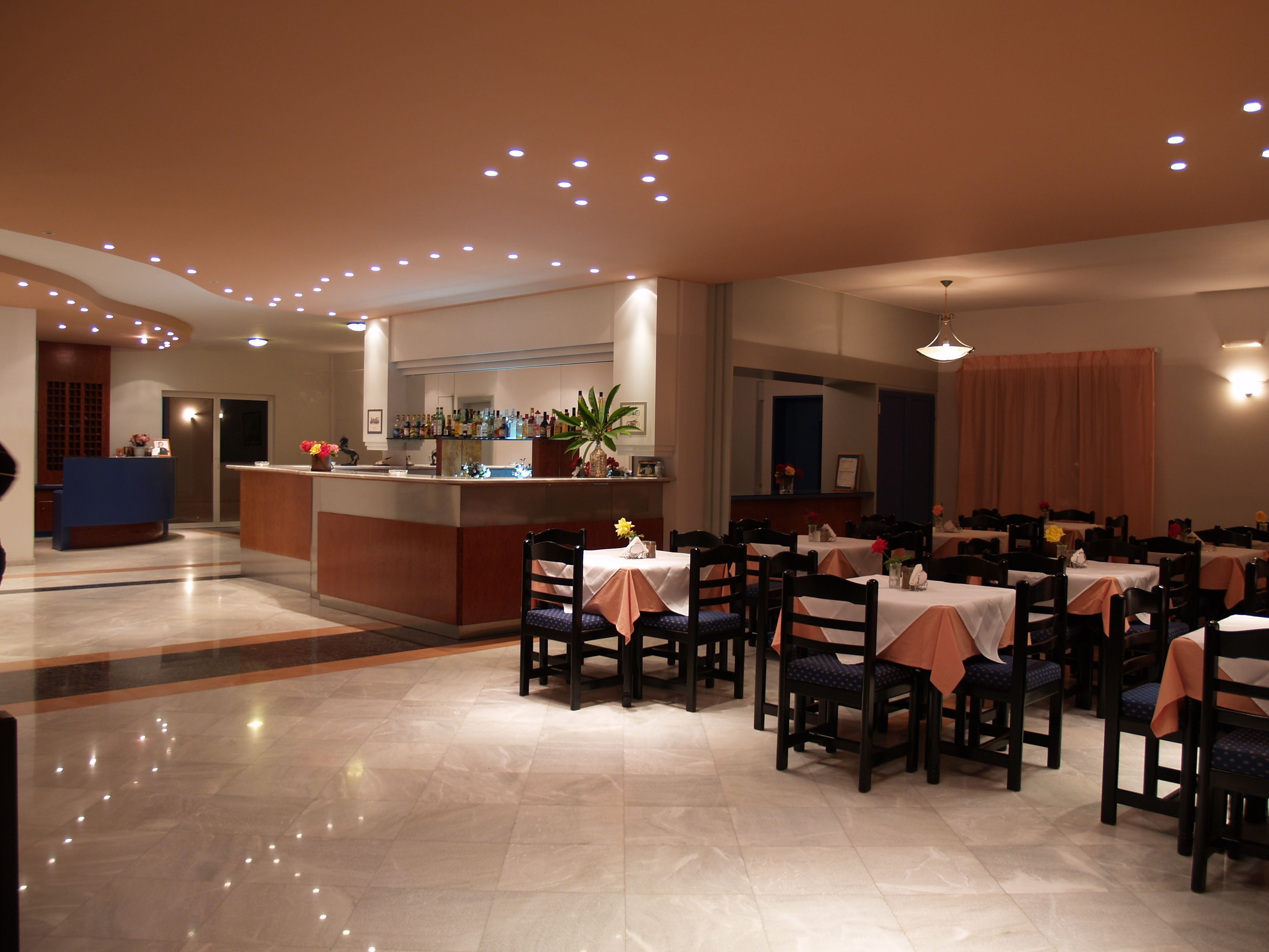 daily continental breakfast (eur 12 per person)