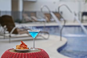 Poolside bar