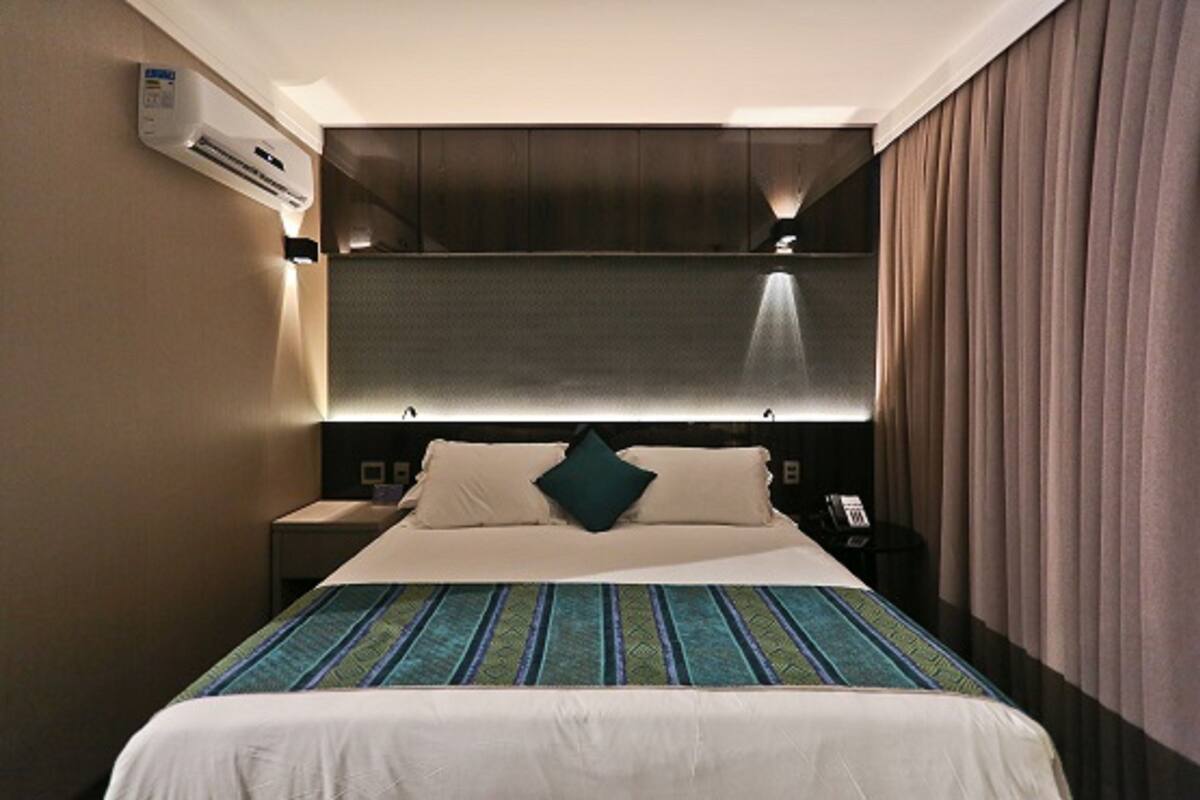 Luxury Double Room | Minibar, in-room safe, desk, laptop workspace