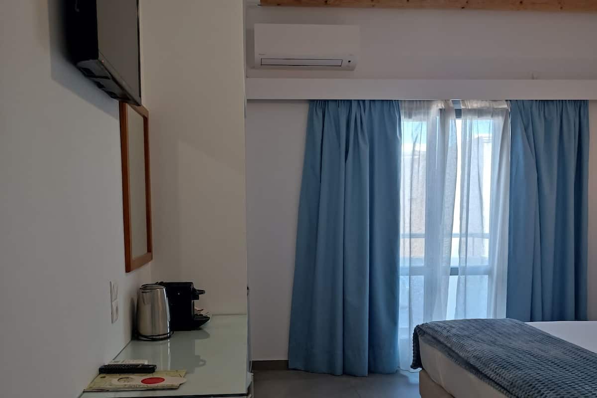 Superior Double Room Sea or Mountain View | 1 makuuhuone, ylelliset vuodevaatteet