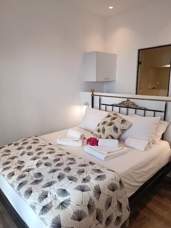 Chambre Double Économique | 1 chambre, literie de qualité supérieure, matelas Select Comfort