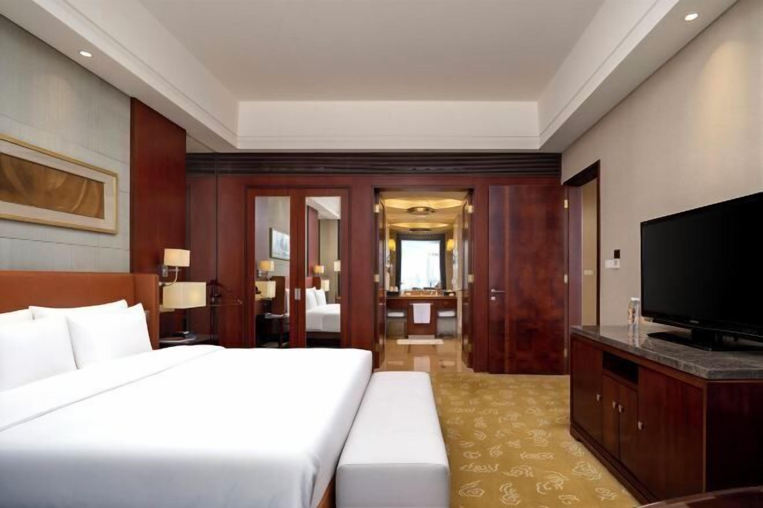 Soundproofing, alarm clocks