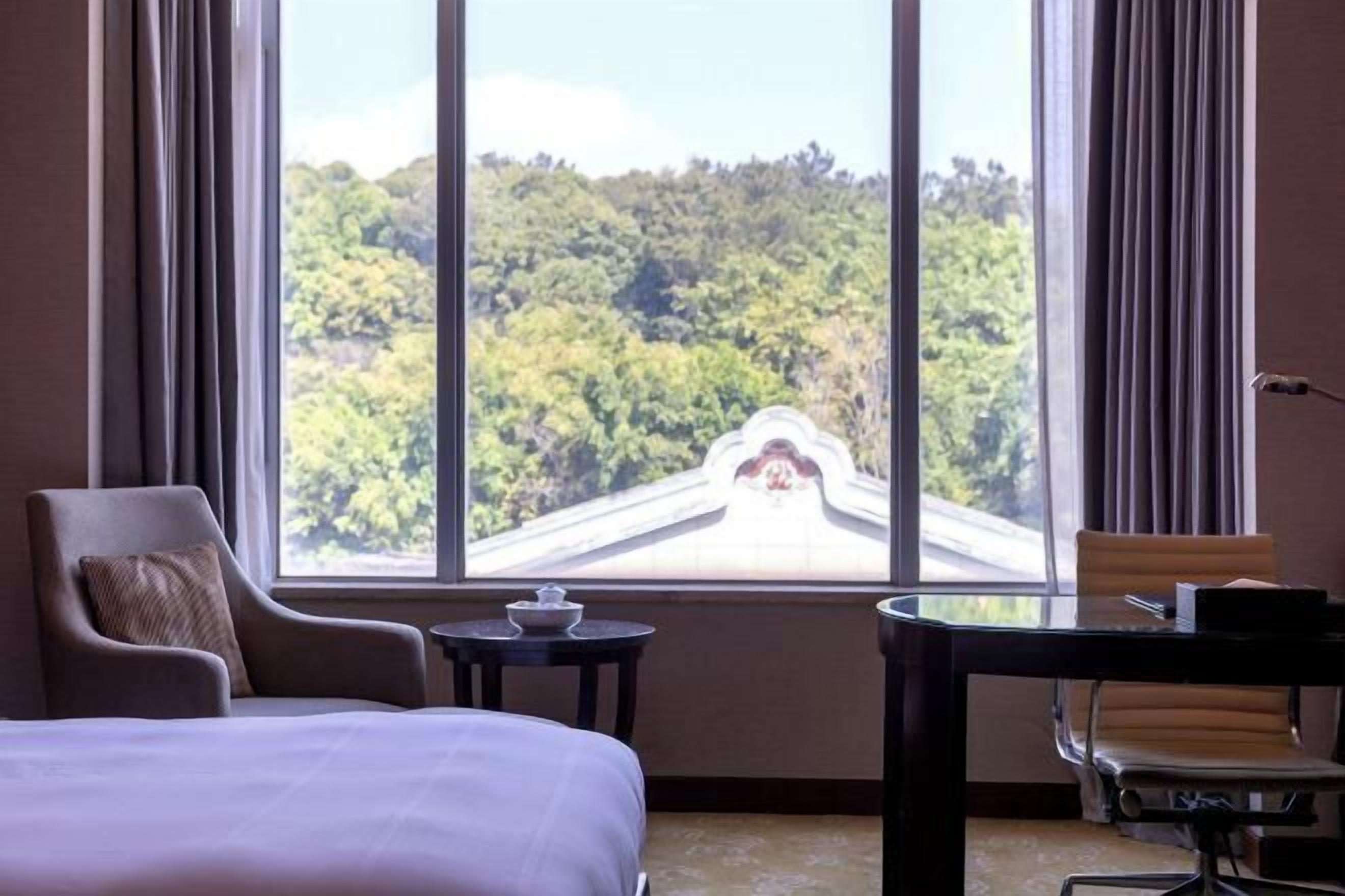 Soundproofing, alarm clocks