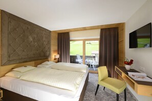 Habitación individual estándar, balcón (Bergkristall) | Caja de seguridad en la habitación, escritorio y wifi gratis 