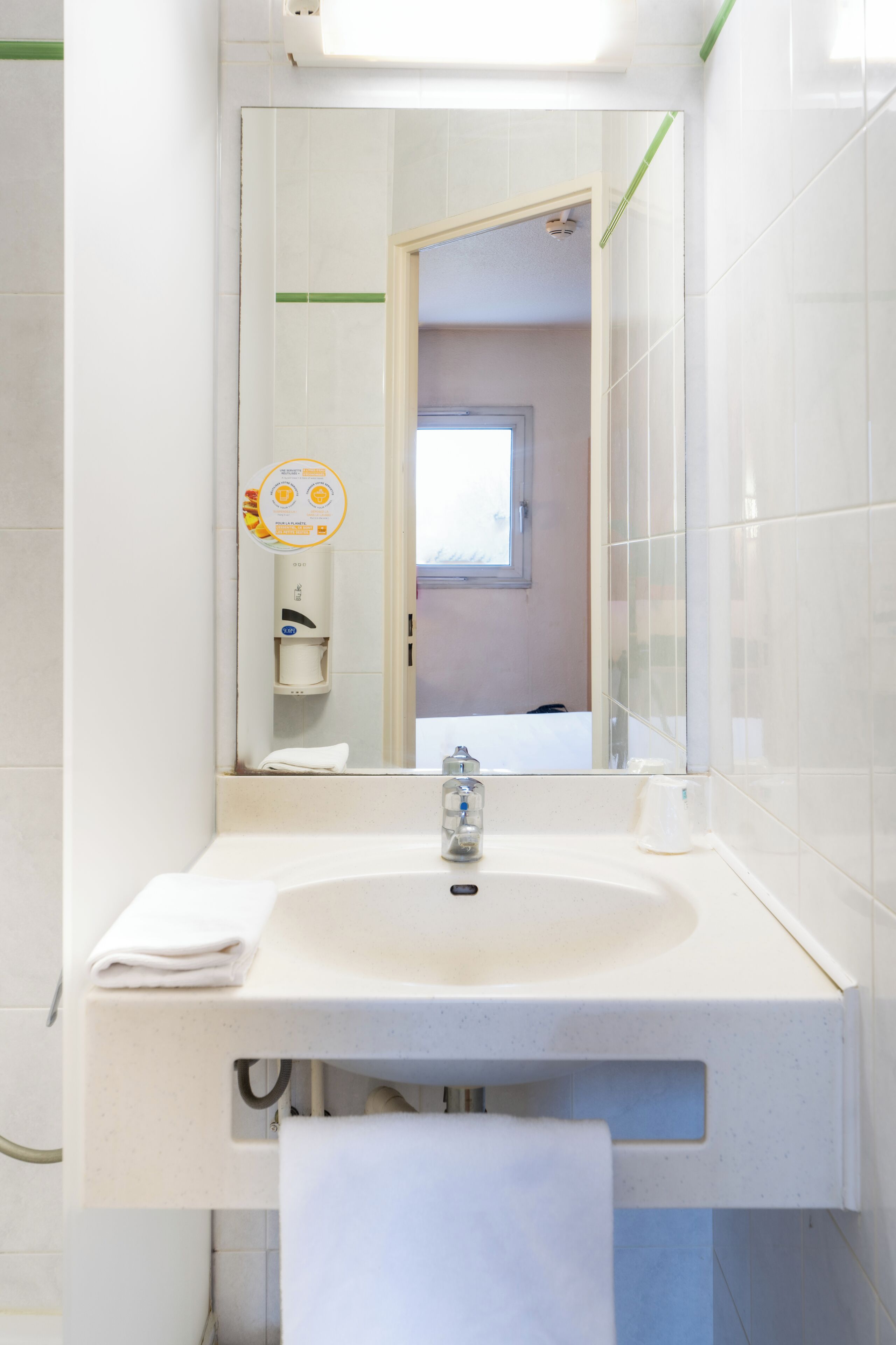 Foto - Premiere Classe Bordeaux Nord - Lac