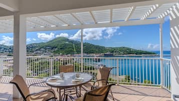 Suite, 1 Schlafzimmer | Terrasse/Patio
