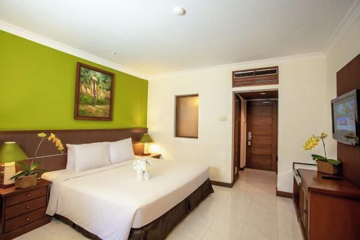 1 bedroom, minibar, in-room safe, desk