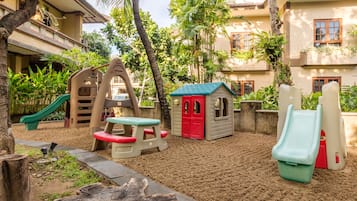 Area giochi per bambini (al coperto)