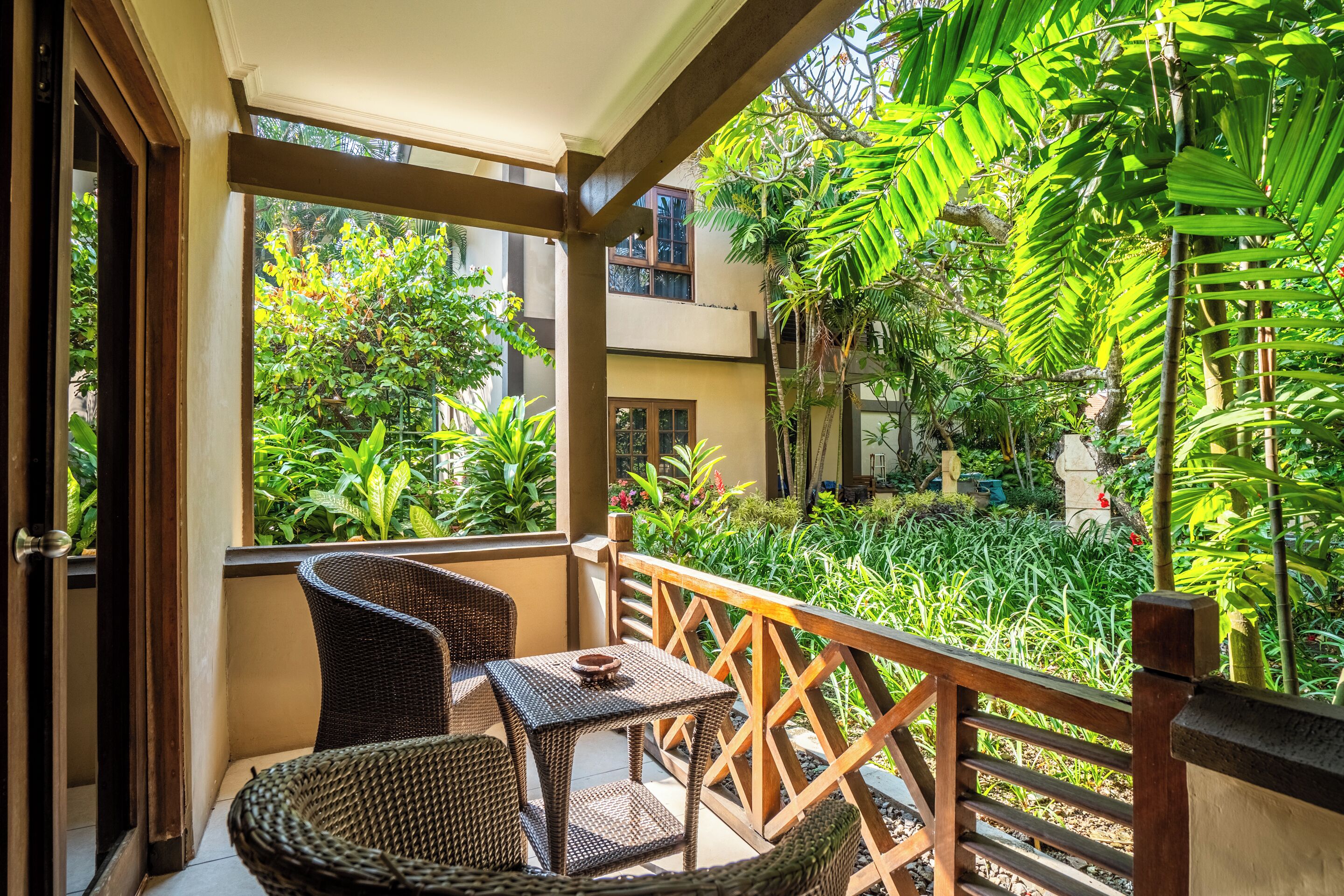 deluxe room | balcony