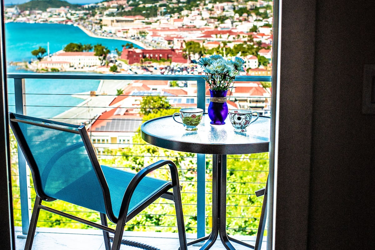 studio suite | balcony view