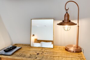 Double Room (Room 8 Room only) | Individually decorated, iron/ironing board, internet, bed sheets