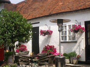 Exterior - The Saracens Head (Amersham)