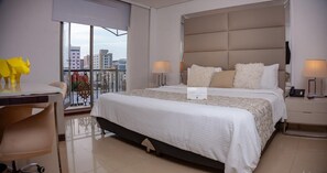 Premium bedding, minibar, in-room safe, desk - Hotel Windsor Barranquilla (Barranquilla)