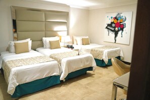 1 habitación, ropa de cama de alta calidad y minibar 