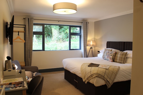 Superior Room, Annex Building | Egyptian cotton sheets, premium bedding, individually decorated