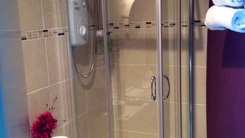 Chambre Simple, salle de bains attenante (8) | Salle de bain
