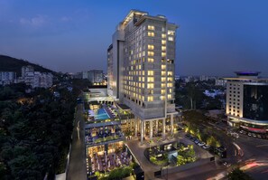 Front of property - JW Marriott Hotel Pune (Pune)