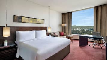 Frette Italian sheets, premium bedding, down comforters, pillowtop beds