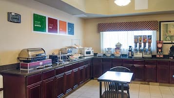 Breakfast area