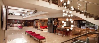 Renaissance Caracas La Castellana Hotel