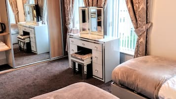 Deluxe Twin Room, Ensuite