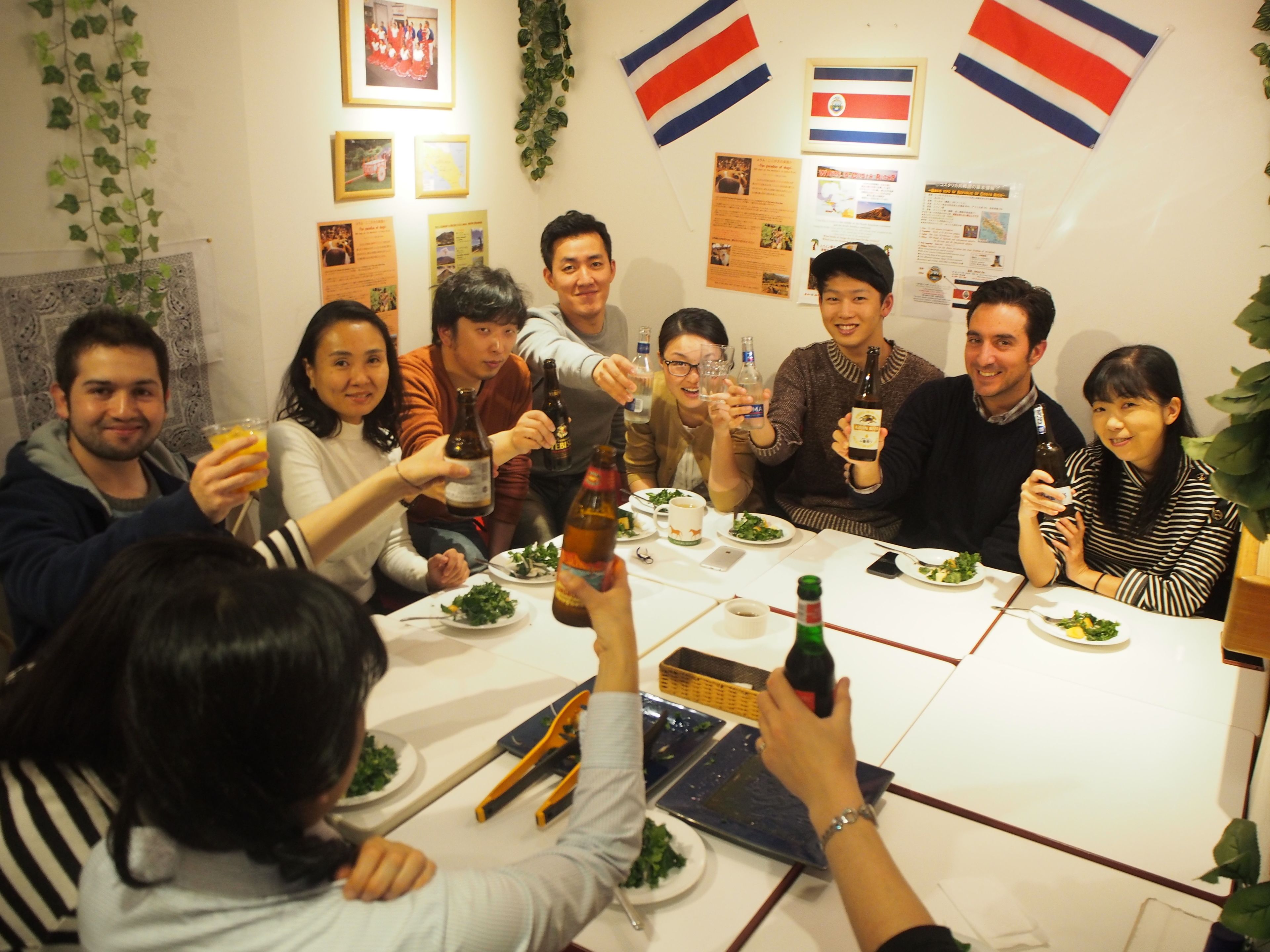 Breakfast, lunch and dinner served