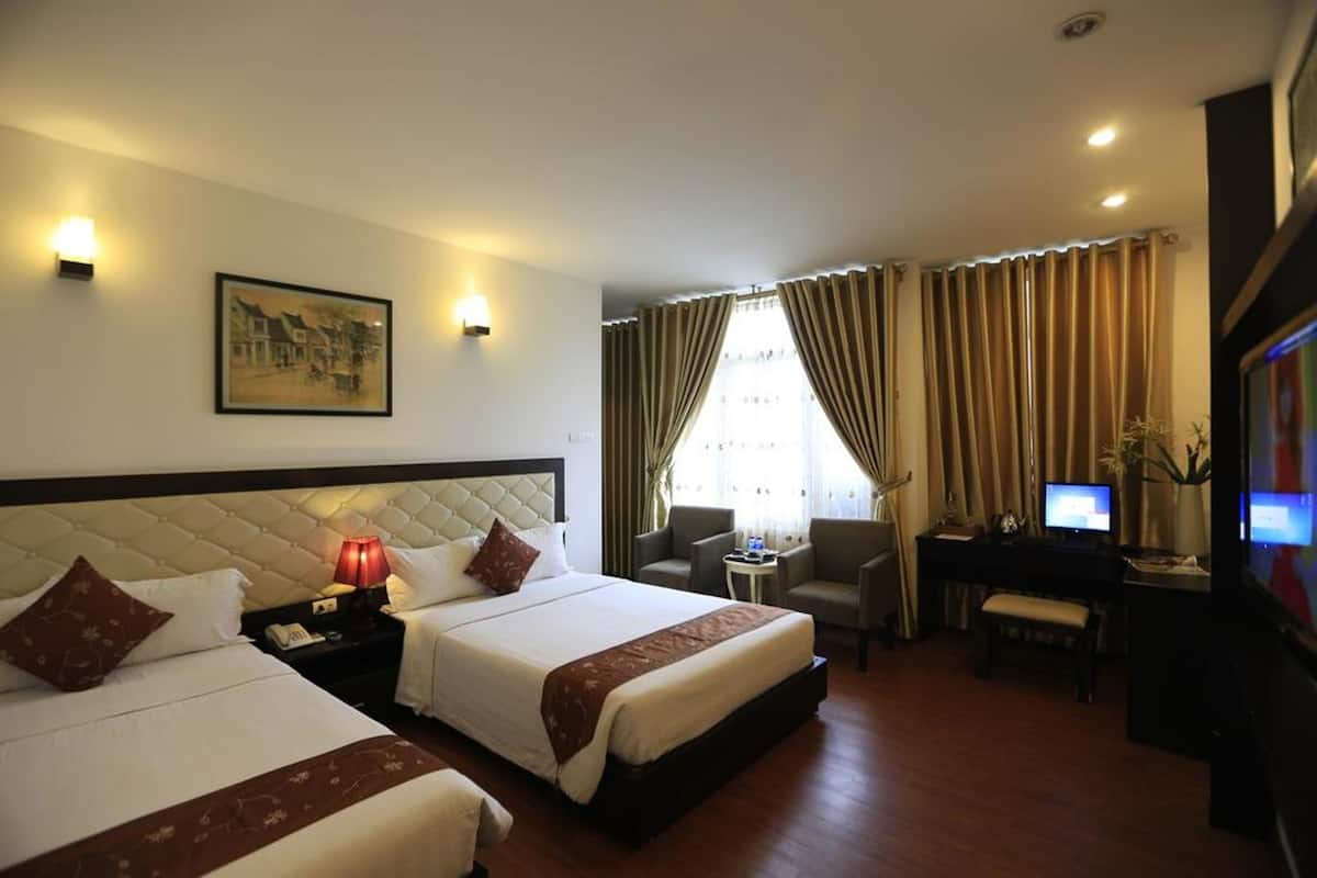 Family Double Room, 2 Double Beds | Premium bedding, memory foam beds, minibar, in-room safe